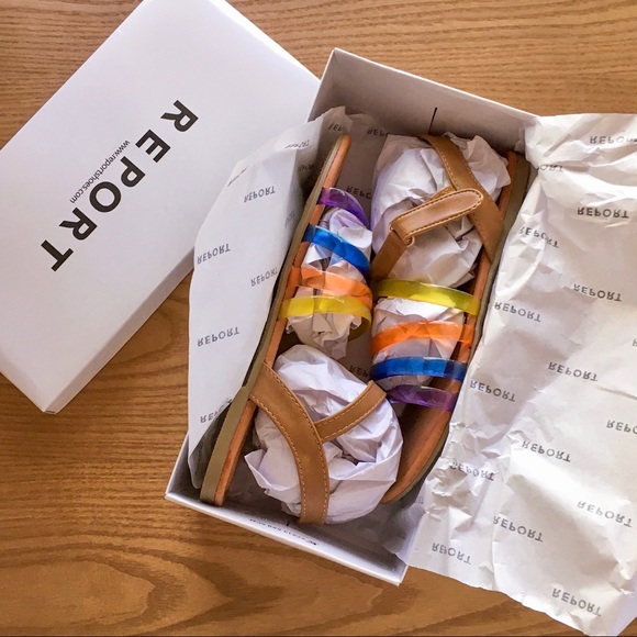 🌈 Girl’s Rainbow Jelly Vegan Sandals - Picture 3 of 10